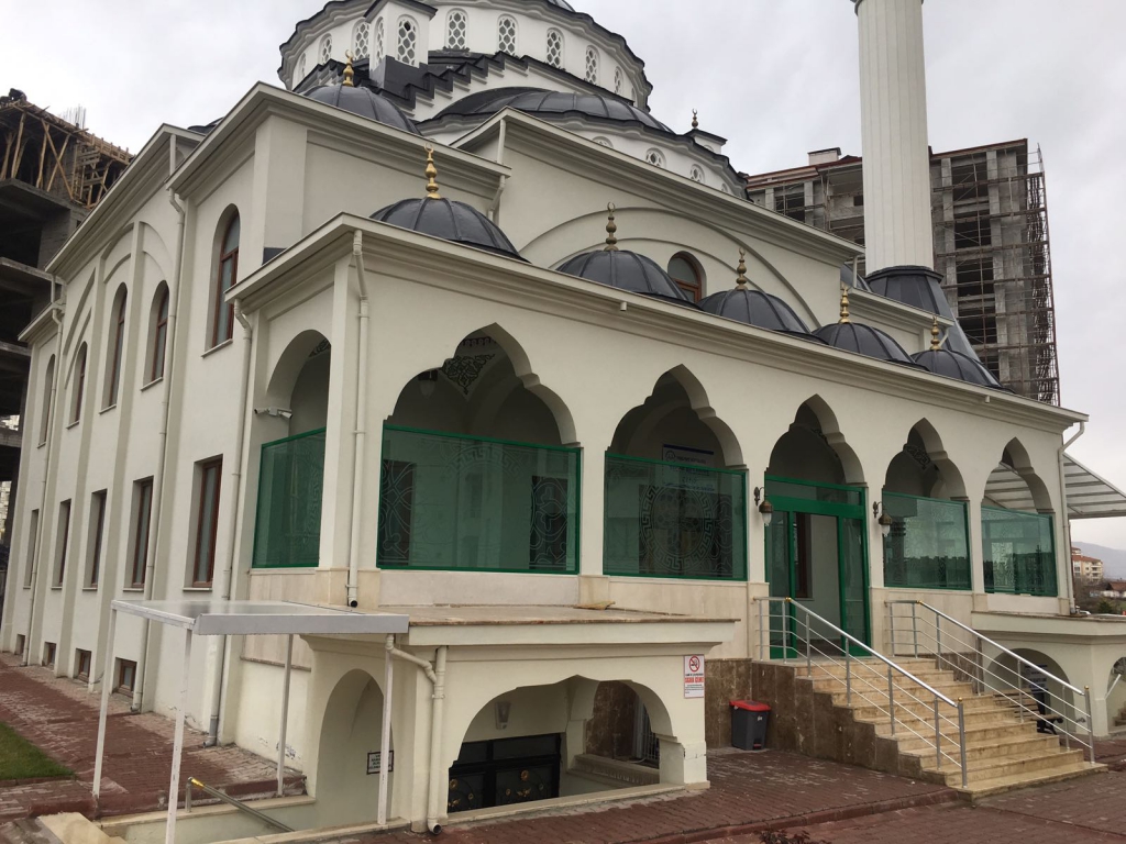 REŞADİYE CAMİİ